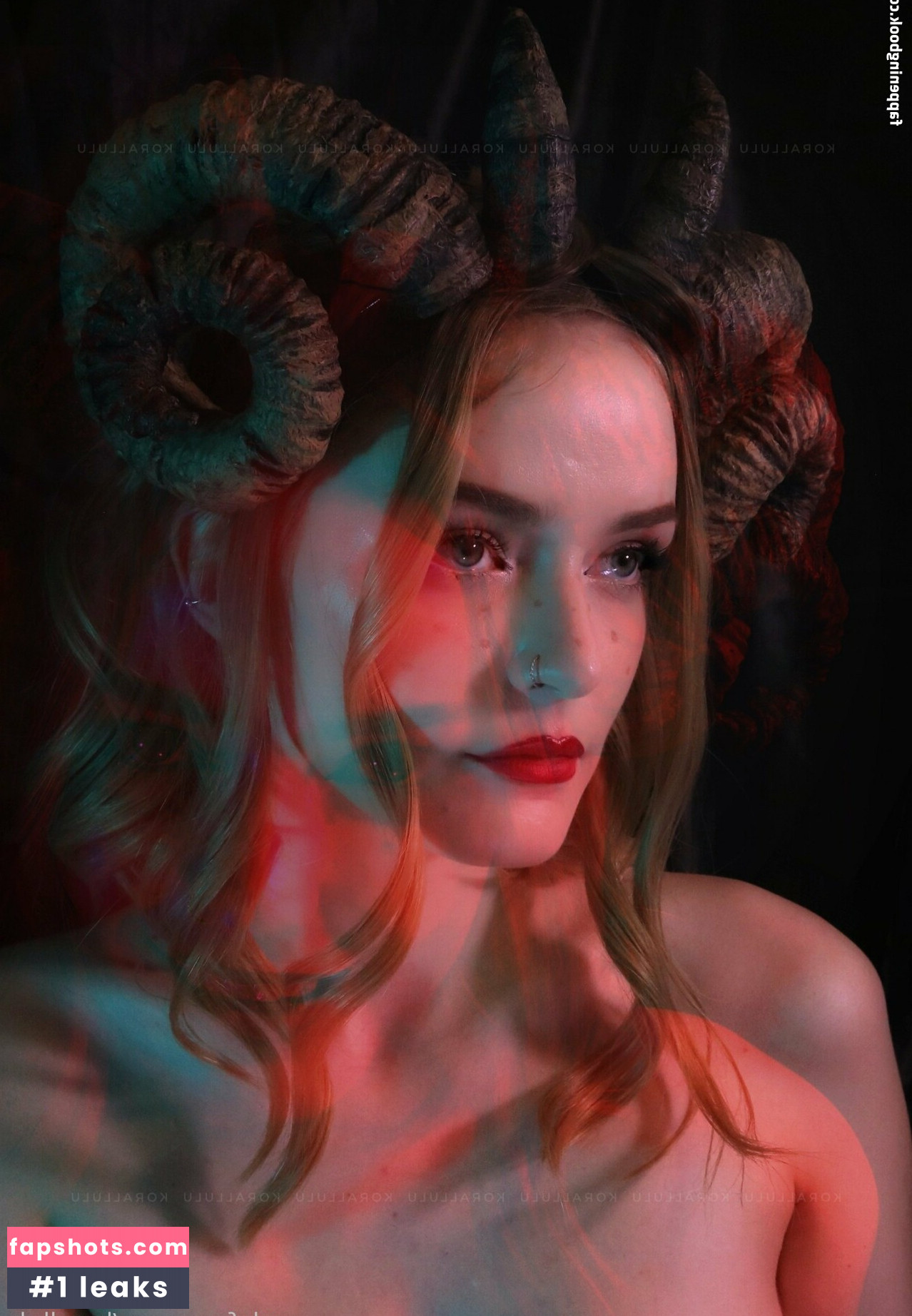 korallulu Nahé úniky fotek pouze od fanoušků #31 - Fapshots