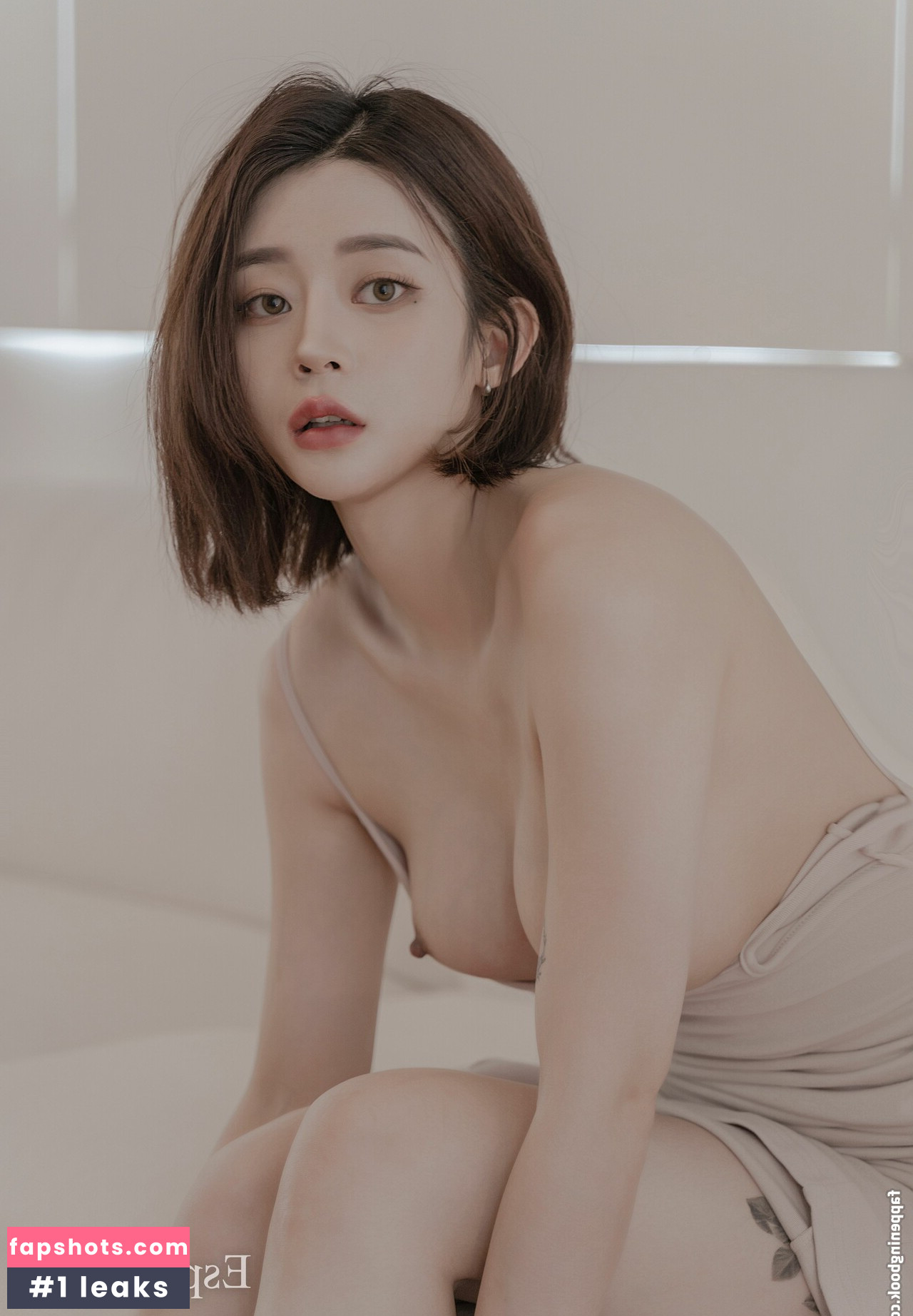 Korean Gravures gallery photo #298