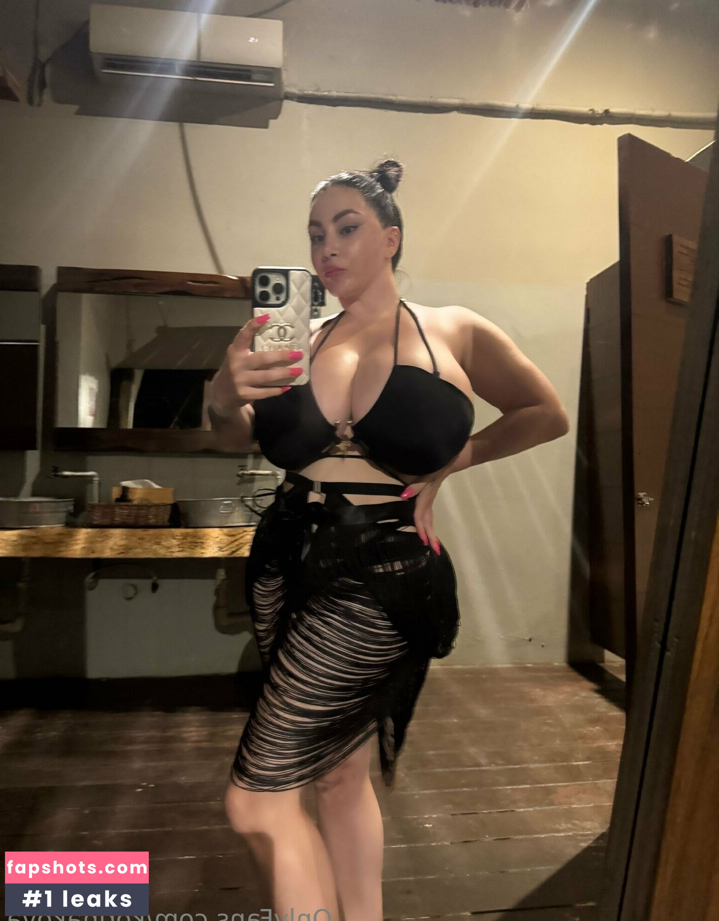 Korina Kova Nude Leaks OnlyFans Photos #29 - Fapshots