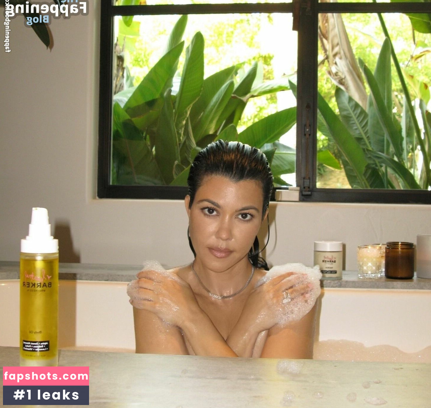 Kourtney Kardashian Nude Leaks OnlyFans Photos #129 - LeakJerk