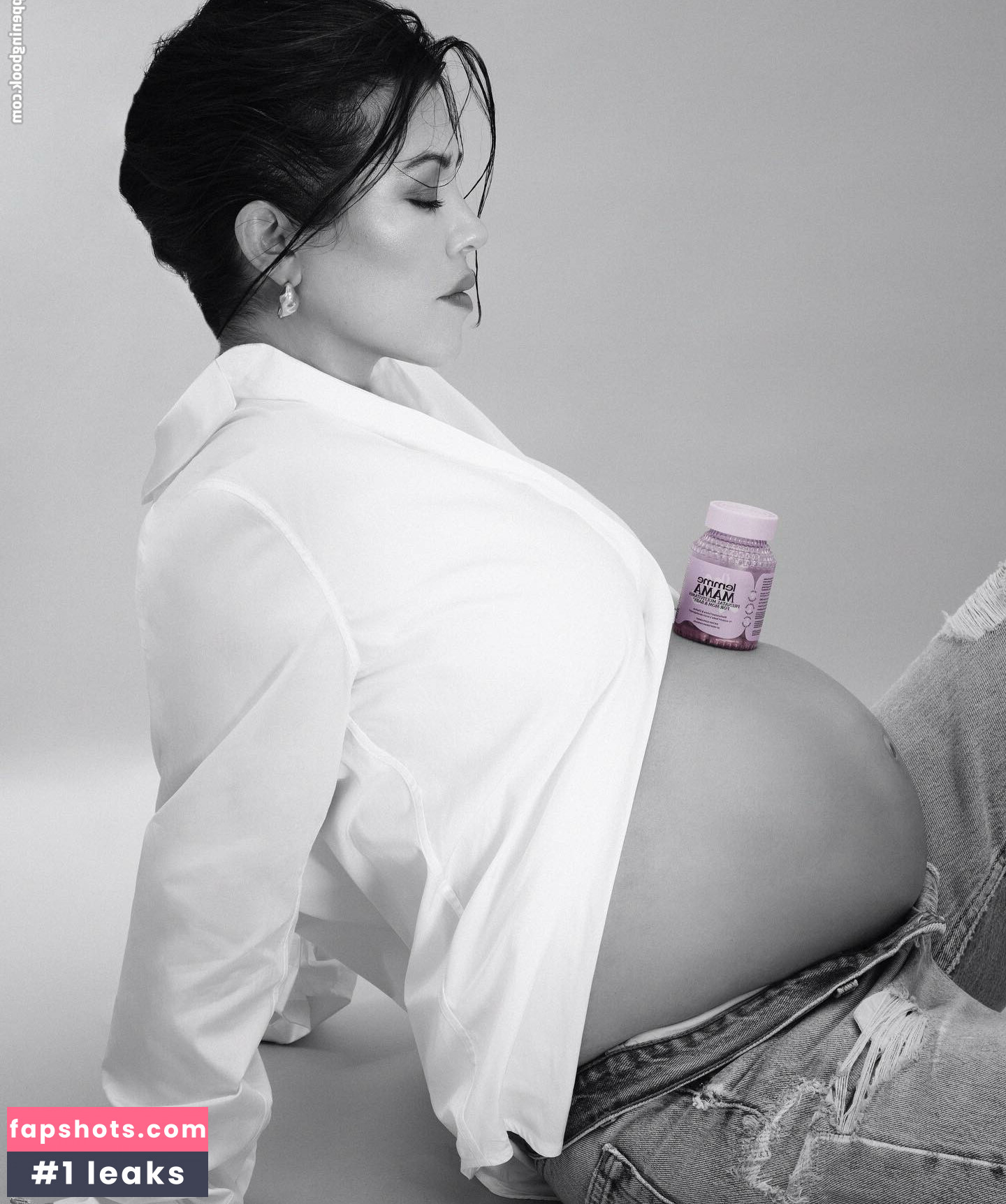 Kourtney Kardashian Nude Leaks OnlyFans Photos #169 - LeakJerk