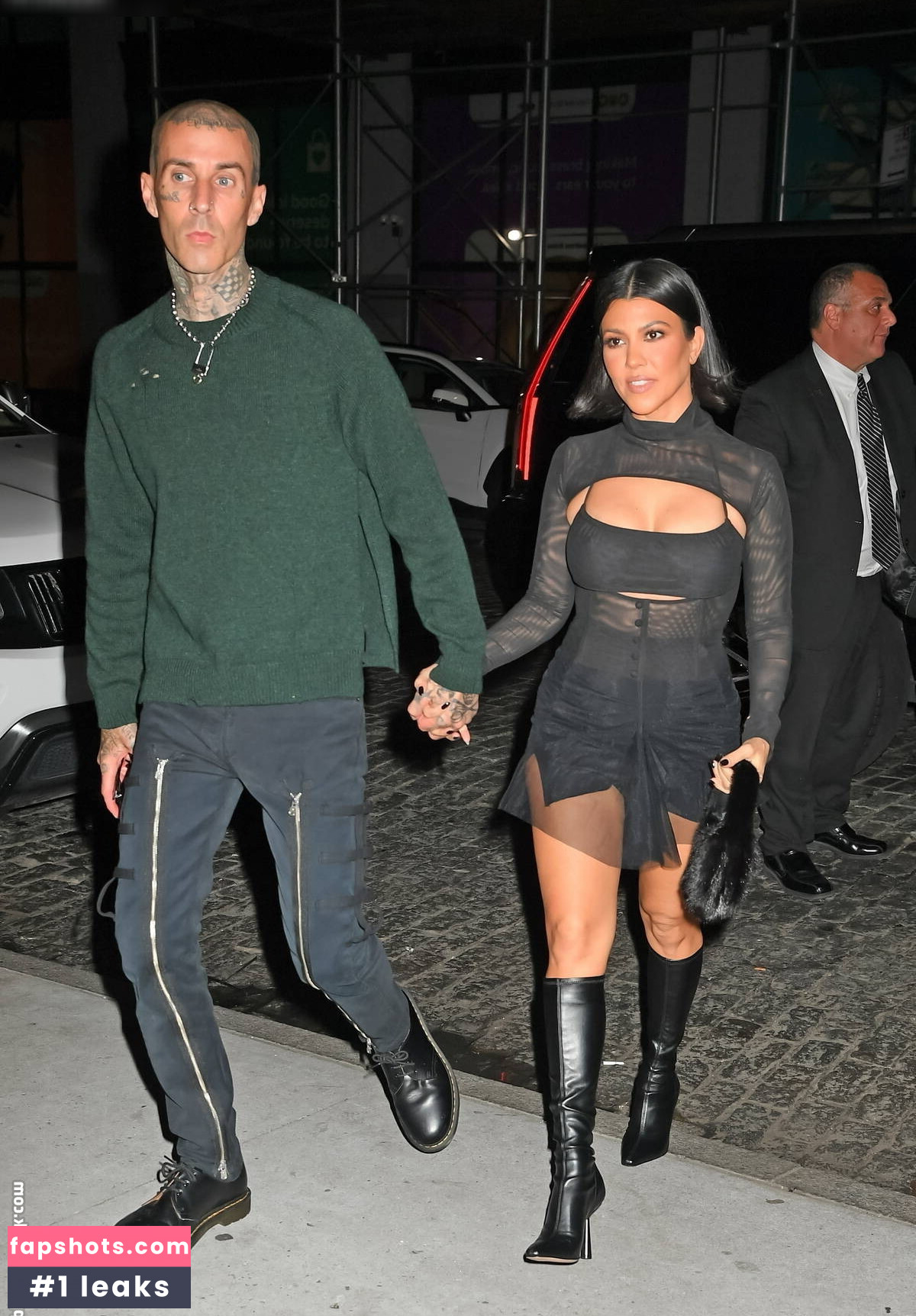 Kourtney Kardashian Nude Leaks OnlyFans Photos #21 - LeakJerk