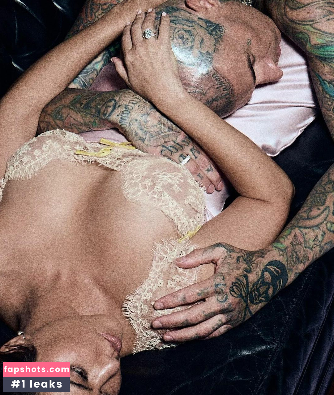 Kourtney Kardashian Nude Leaks OnlyFans Photos #204 - LeakJerk