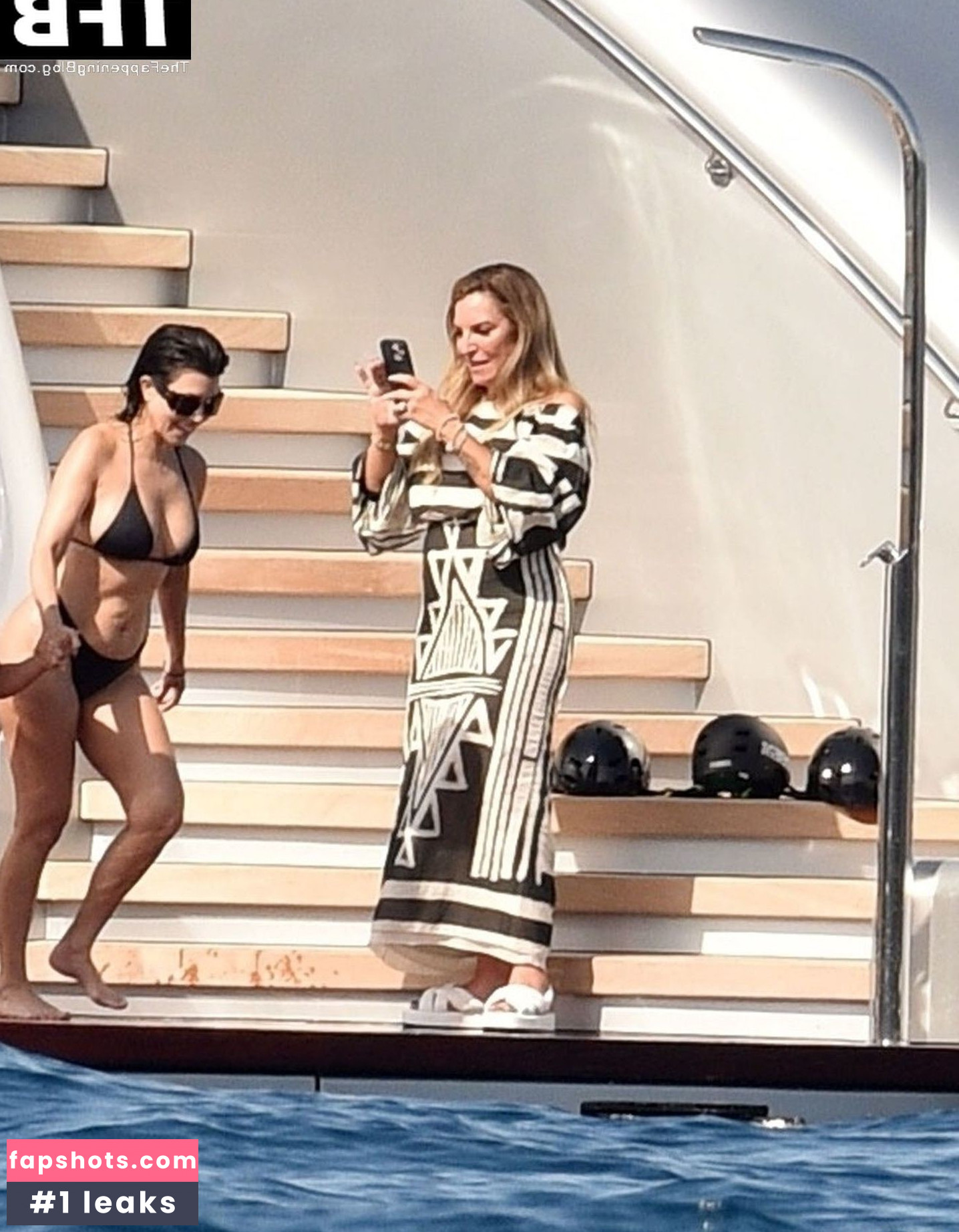 Kourtney Kardashian Nude Leaks OnlyFans Photos #236 - LeakJerk