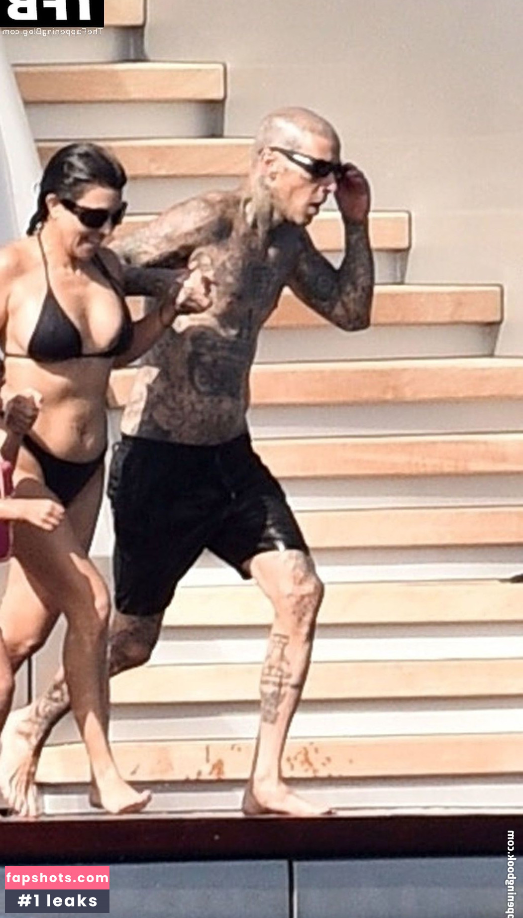 Kourtney Kardashian Nude Leaks OnlyFans Photos #240 - LeakJerk