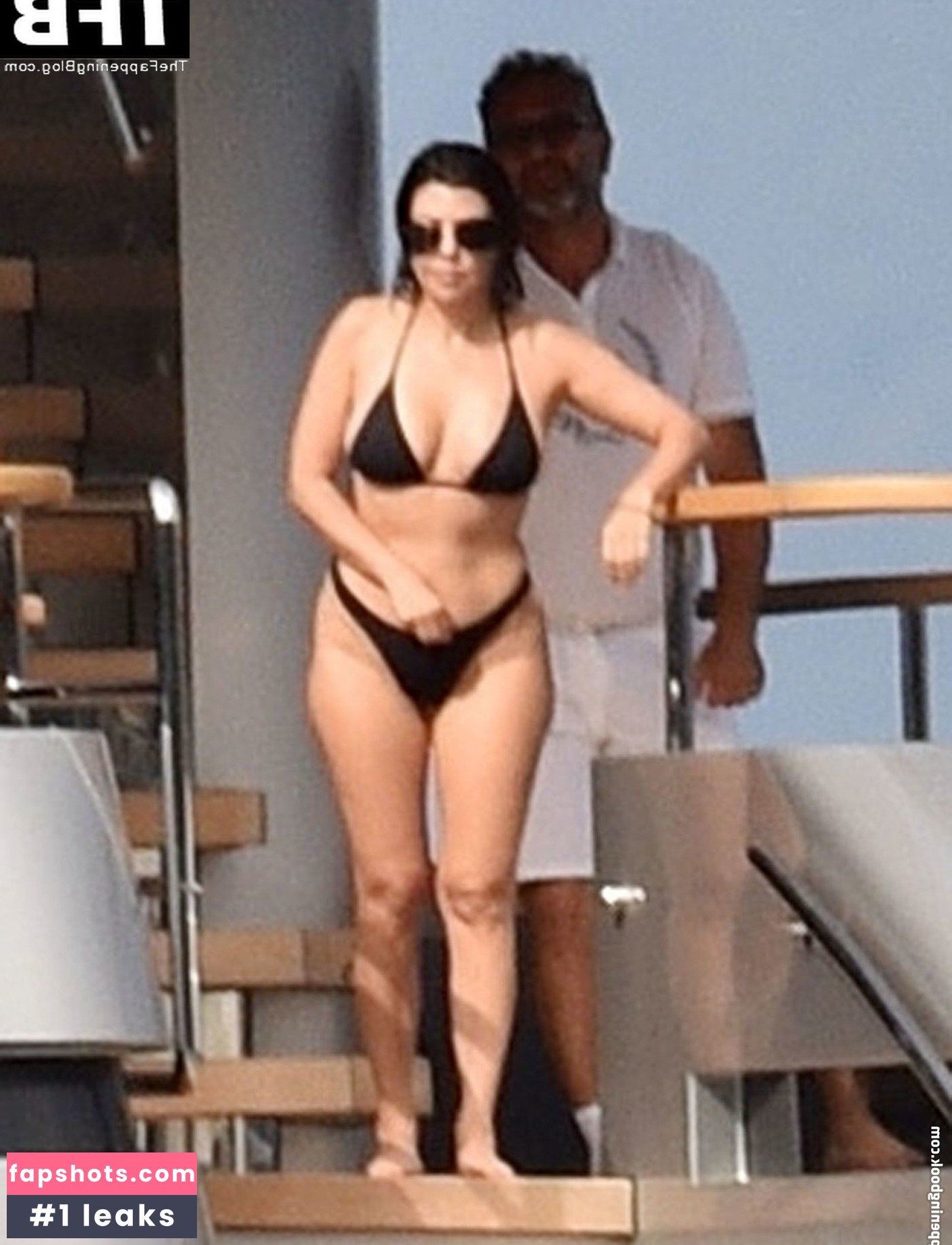 Kourtney Kardashian Nude Leaks OnlyFans Photos #244 - LeakJerk