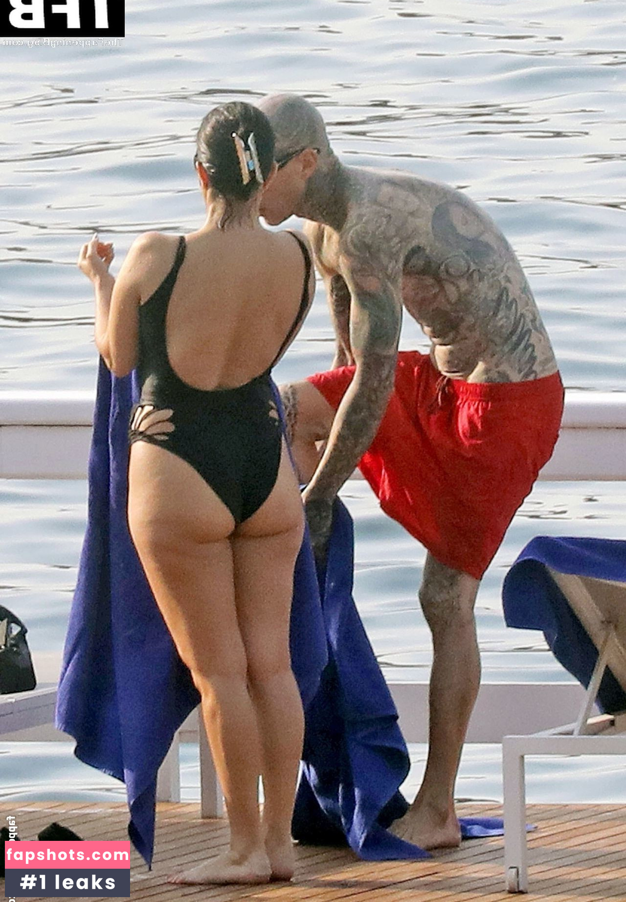 Kourtney Kardashian Nude Leaks OnlyFans Photos #253 - LeakJerk