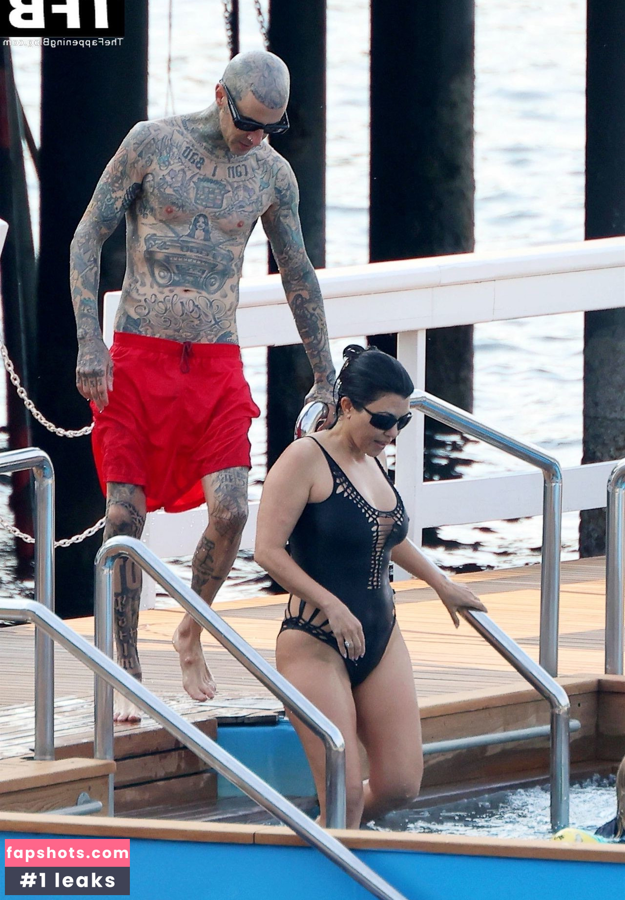 Kourtney Kardashian Nude Leaks OnlyFans Photos #268 - LeakJerk