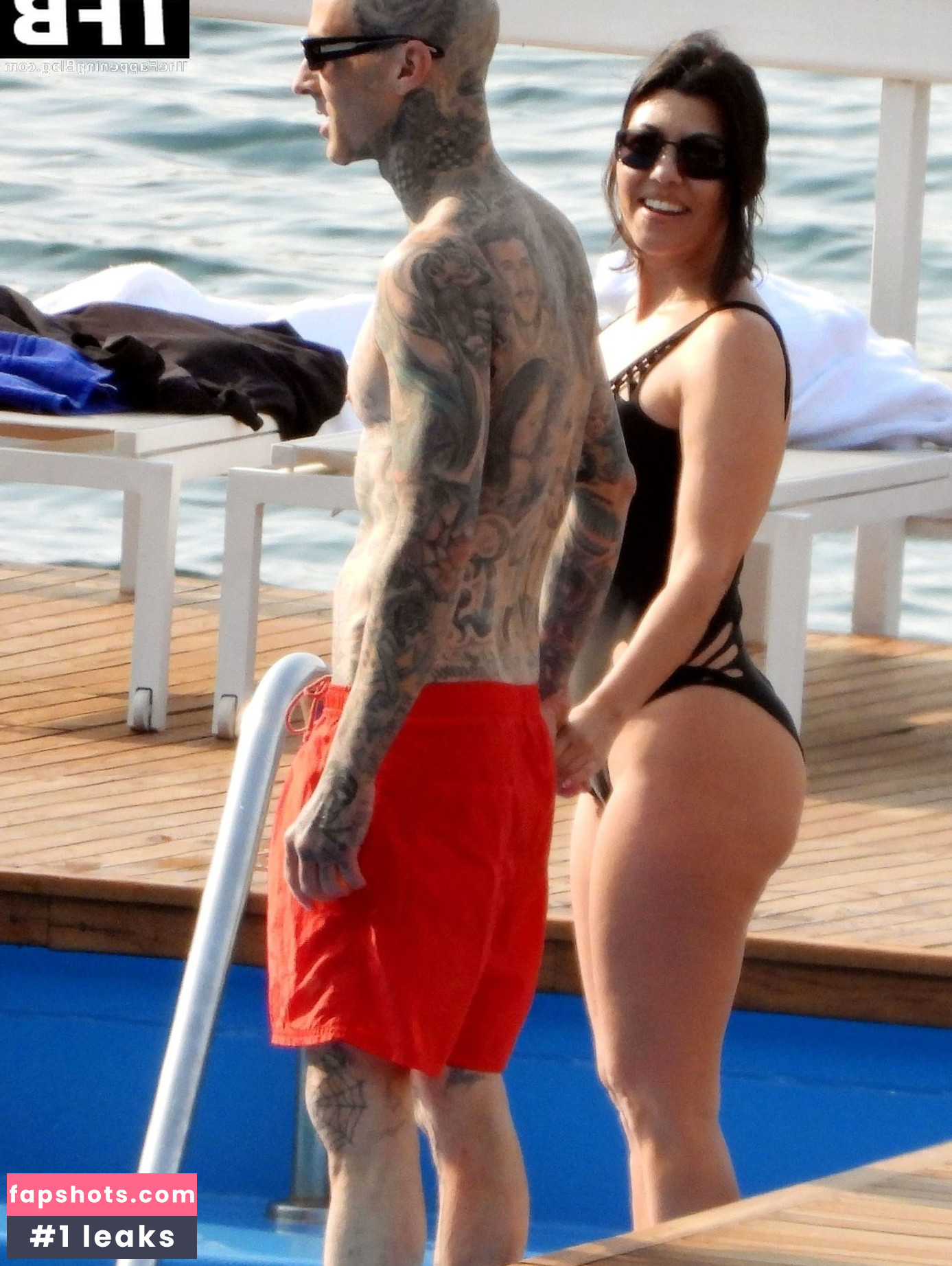 Kourtney Kardashian Nude Leaks OnlyFans Photos #277 - LeakJerk