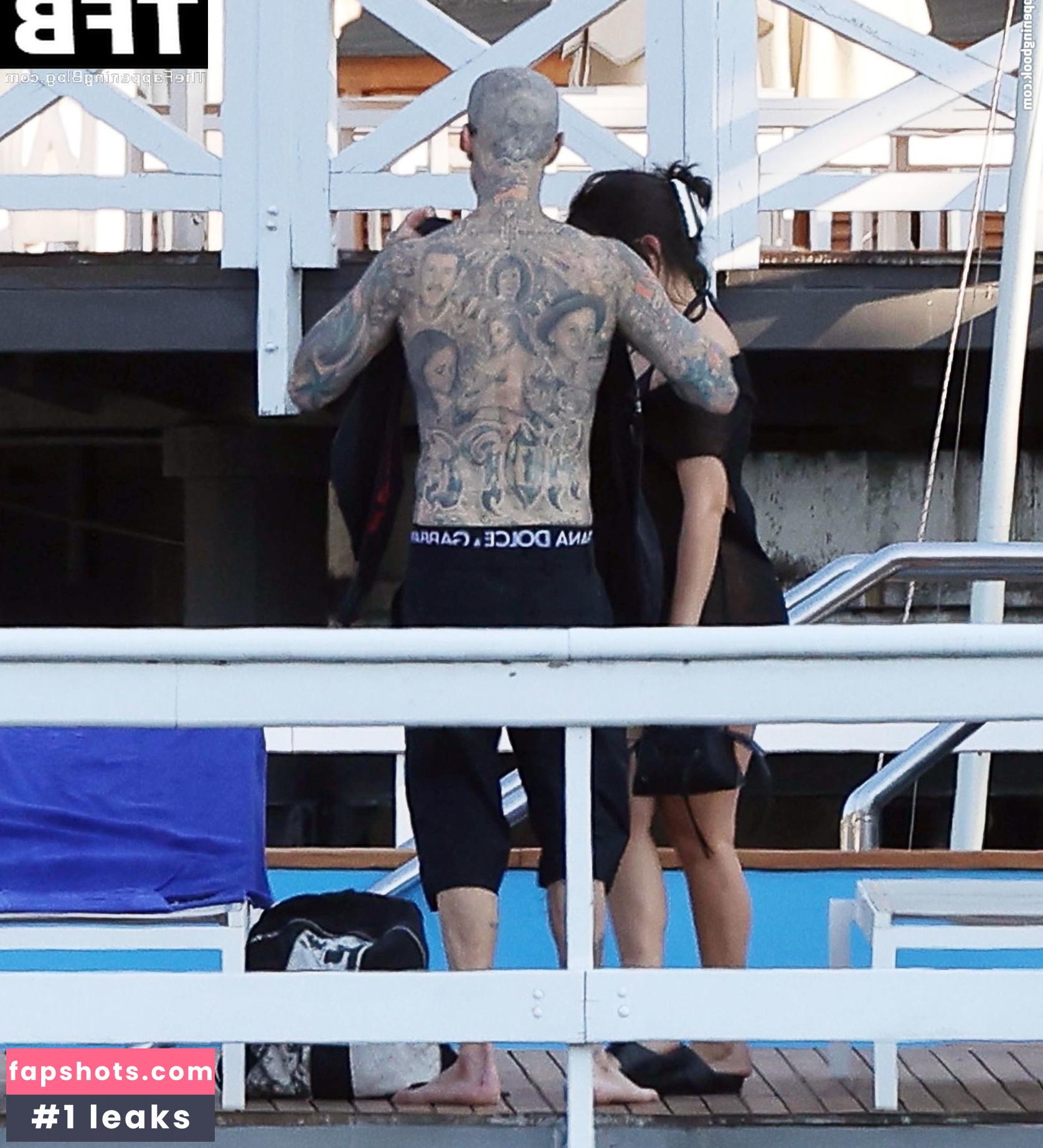 Kourtney Kardashian Nude Leaks OnlyFans Photos #284 - LeakJerk