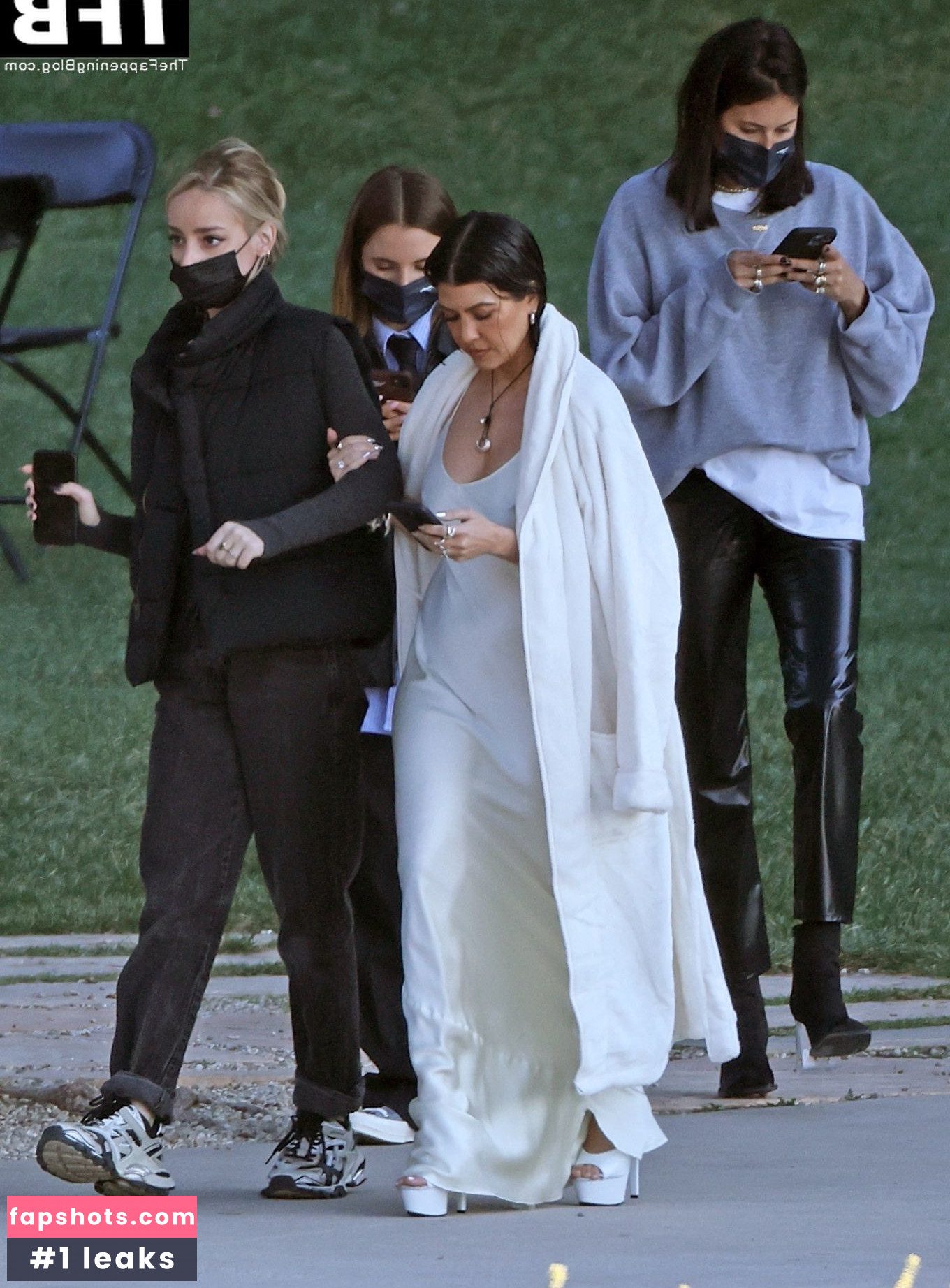 Kourtney Kardashian Nude Leaks OnlyFans Photos #321 - LeakJerk