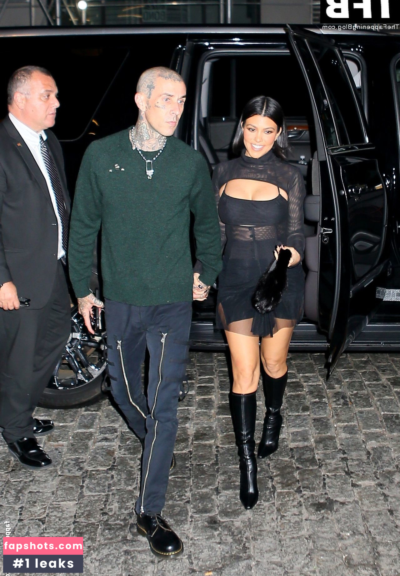 Kourtney Kardashian Nude Leaks OnlyFans Photos #334 - LeakJerk