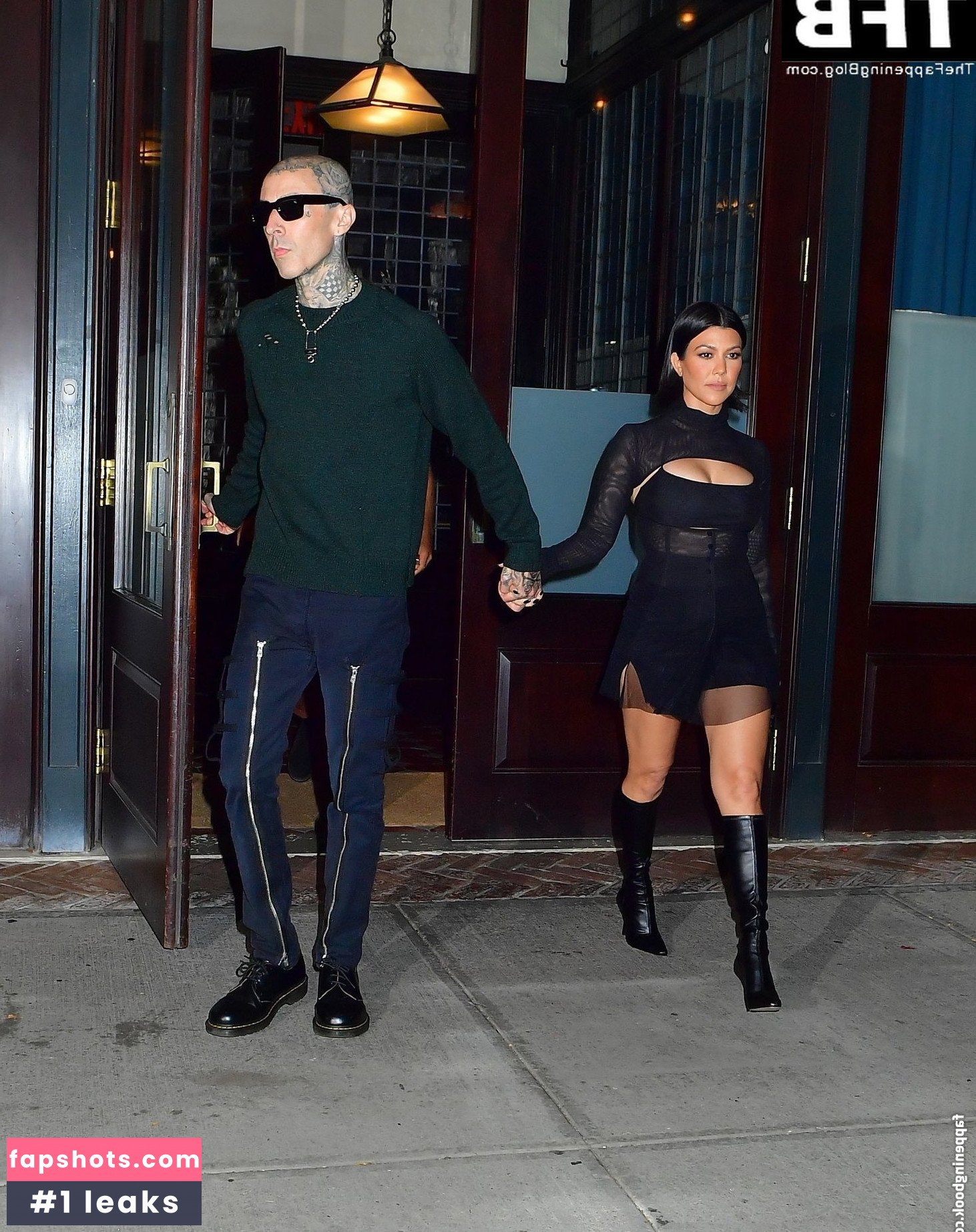 Kourtney Kardashian Nude Leaks OnlyFans Photos #340 - LeakJerk