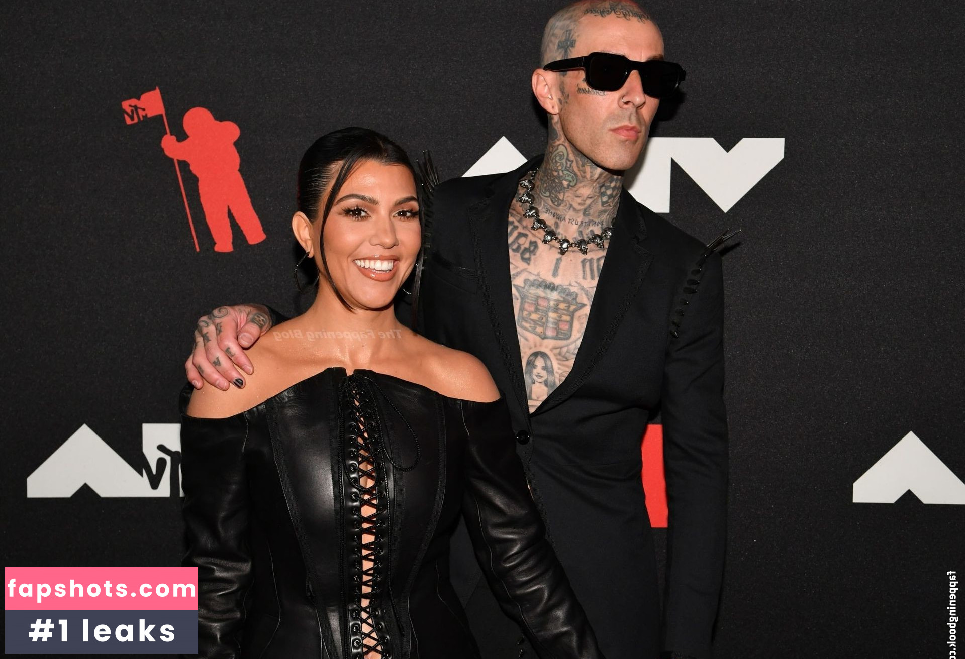 Kourtney Kardashian Nude Leaks OnlyFans Photos #341 - LeakJerk