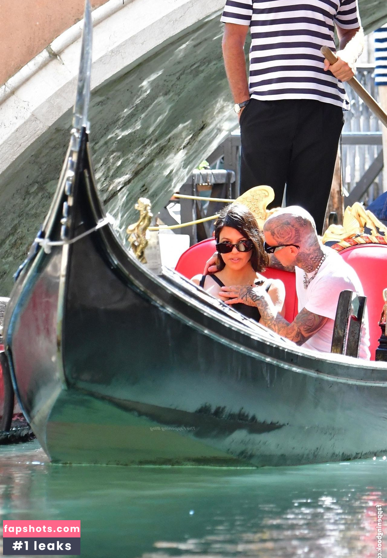 Kourtney Kardashian Nude Leaks OnlyFans Photos #362 - LeakJerk