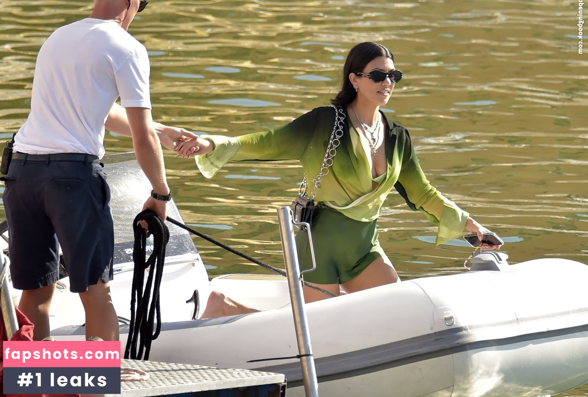 Kourtney Kardashian Nude Leaks OnlyFans Photos #375 - LeakJerk