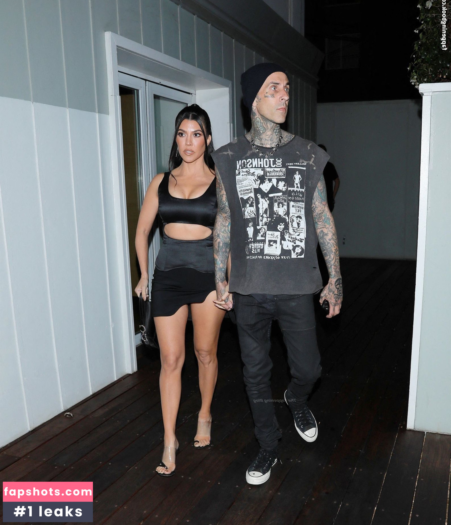 Kourtney Kardashian Nude Leaks OnlyFans Photos #403 - LeakJerk