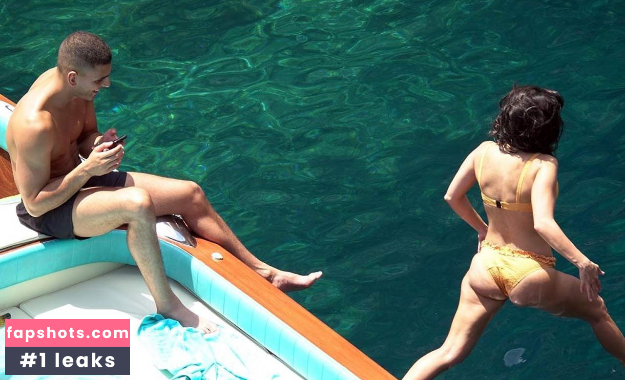 Kourtney Kardashian Nude Leaks OnlyFans Photos #417 - LeakJerk