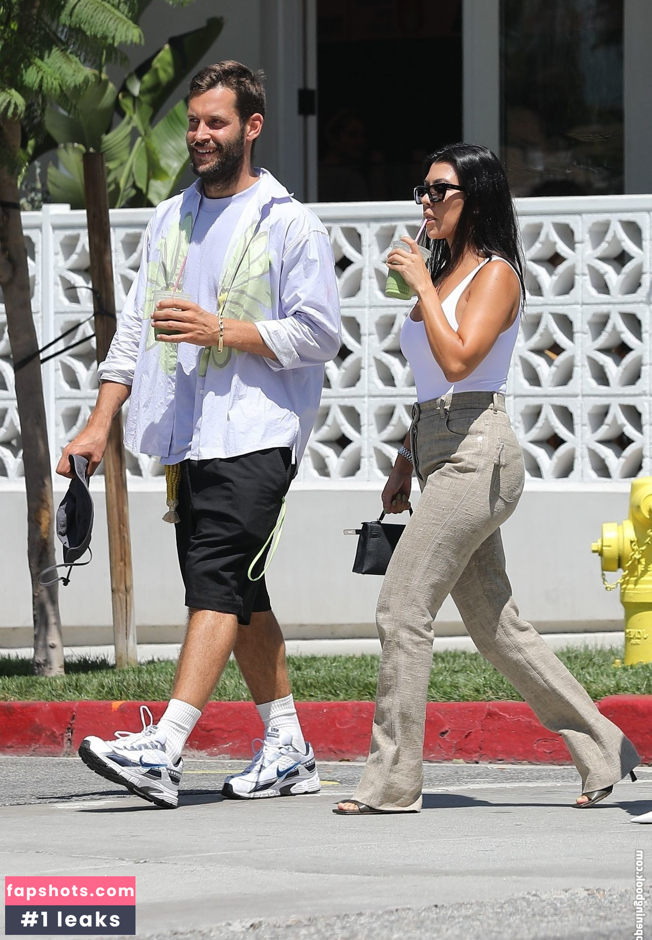 Kourtney Kardashian Nude Leaks OnlyFans Photos #561 - LeakJerk