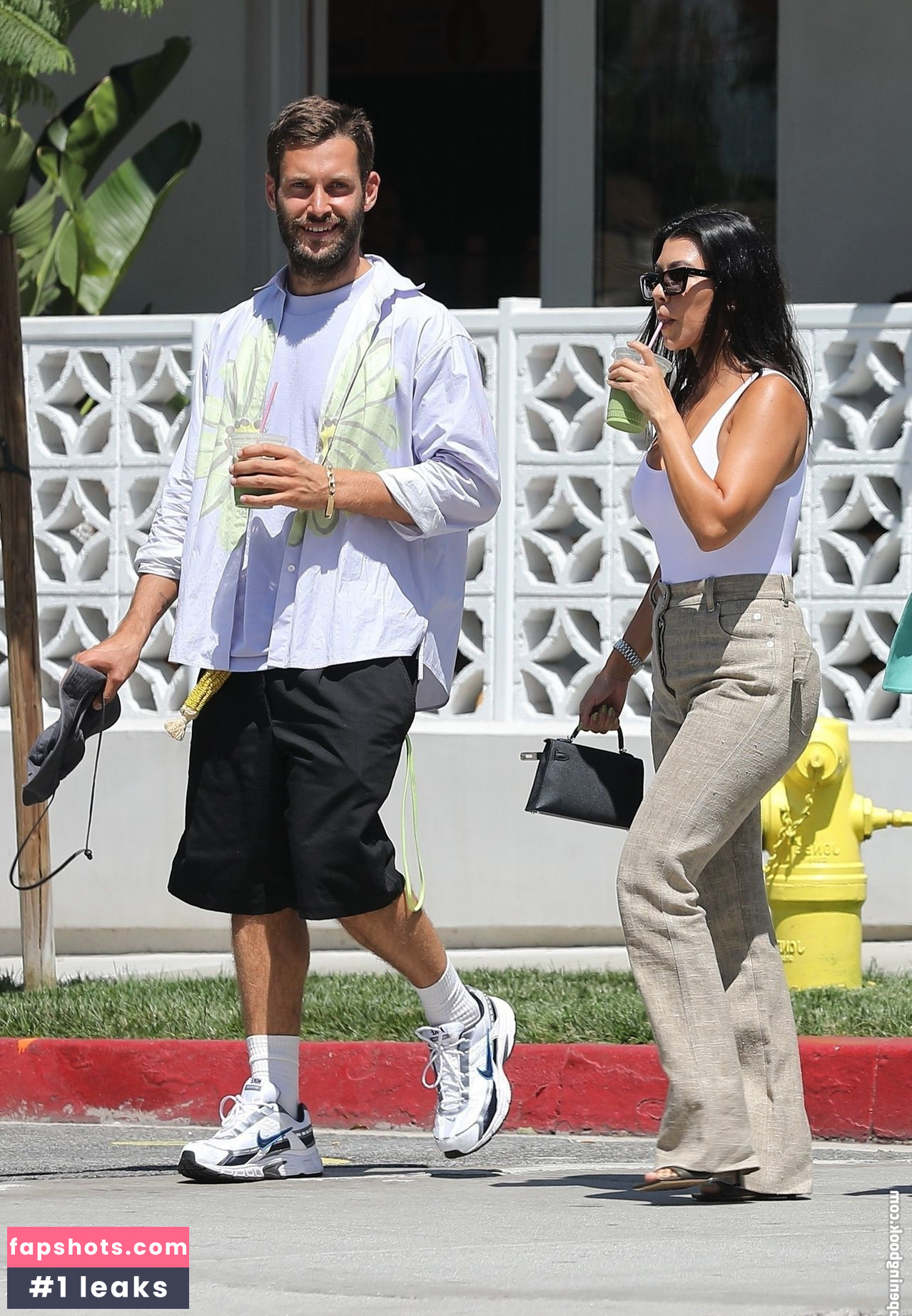 Kourtney Kardashian Nude Leaks OnlyFans Photos #562 - LeakJerk