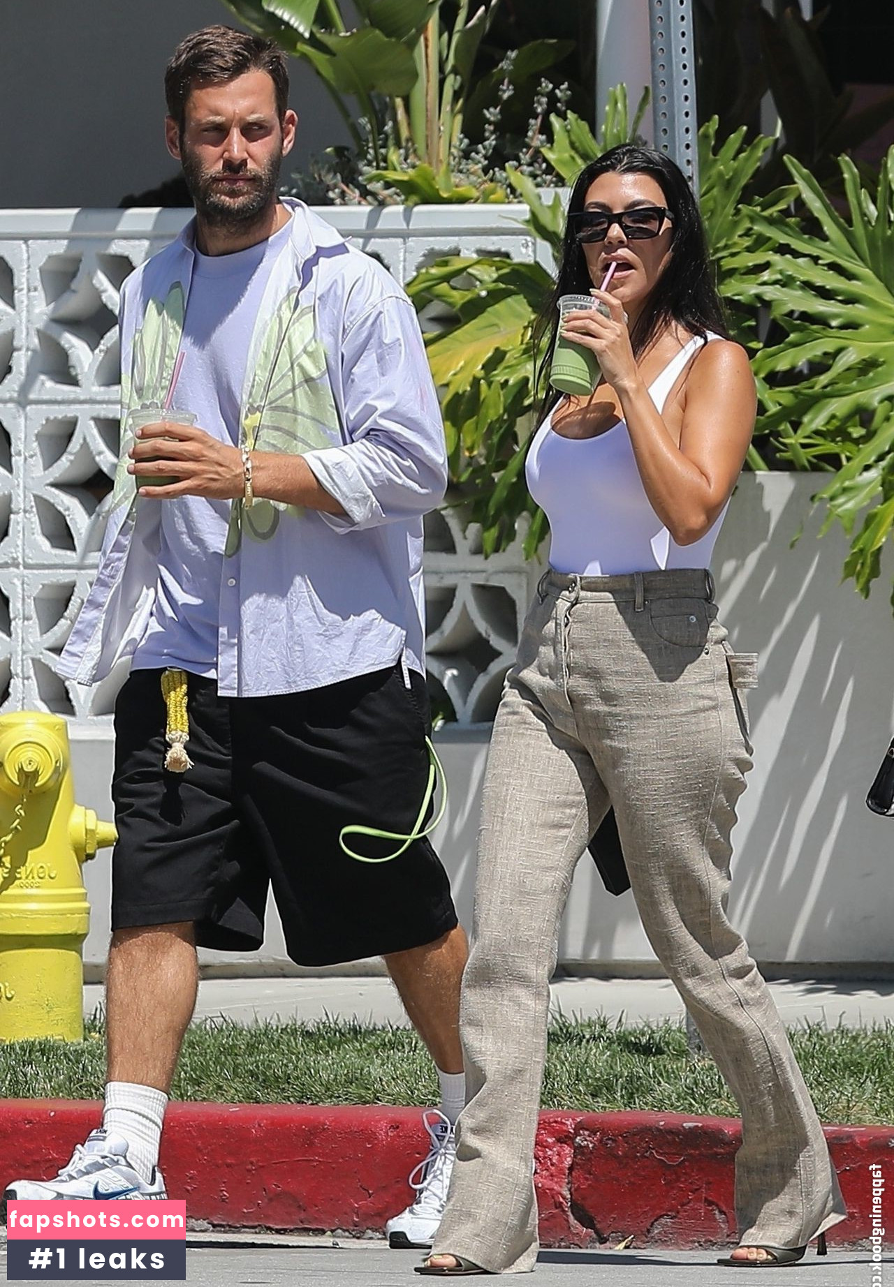 Kourtney Kardashian Nude Leaks OnlyFans Photos #567 - LeakJerk