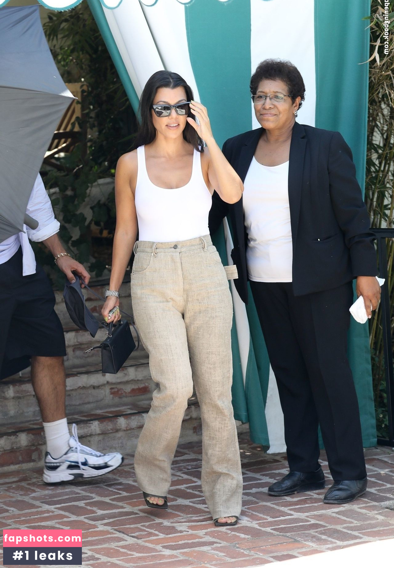 Kourtney Kardashian Nude Leaks OnlyFans Photos #576 - LeakJerk