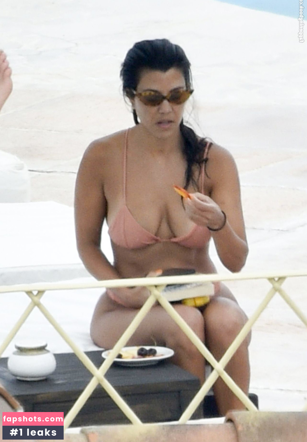 Kourtney Kardashian Nude Leaks OnlyFans Photos #600 - LeakJerk