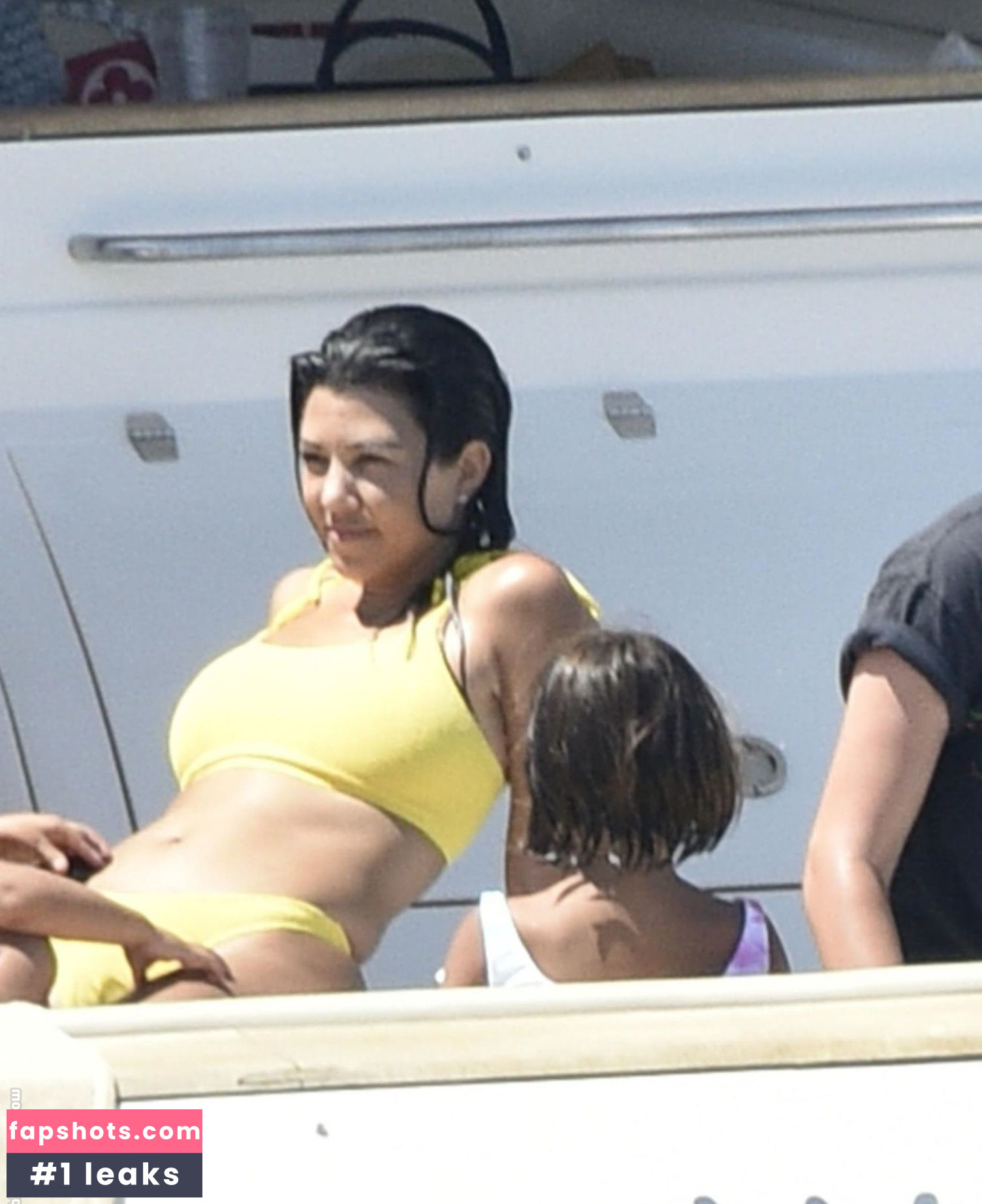 Kourtney Kardashian Nude Leaks OnlyFans Photos #628 - LeakJerk