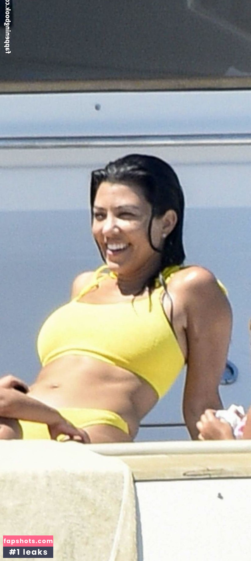 Kourtney Kardashian Nude Leaks OnlyFans Photos #633 - LeakJerk