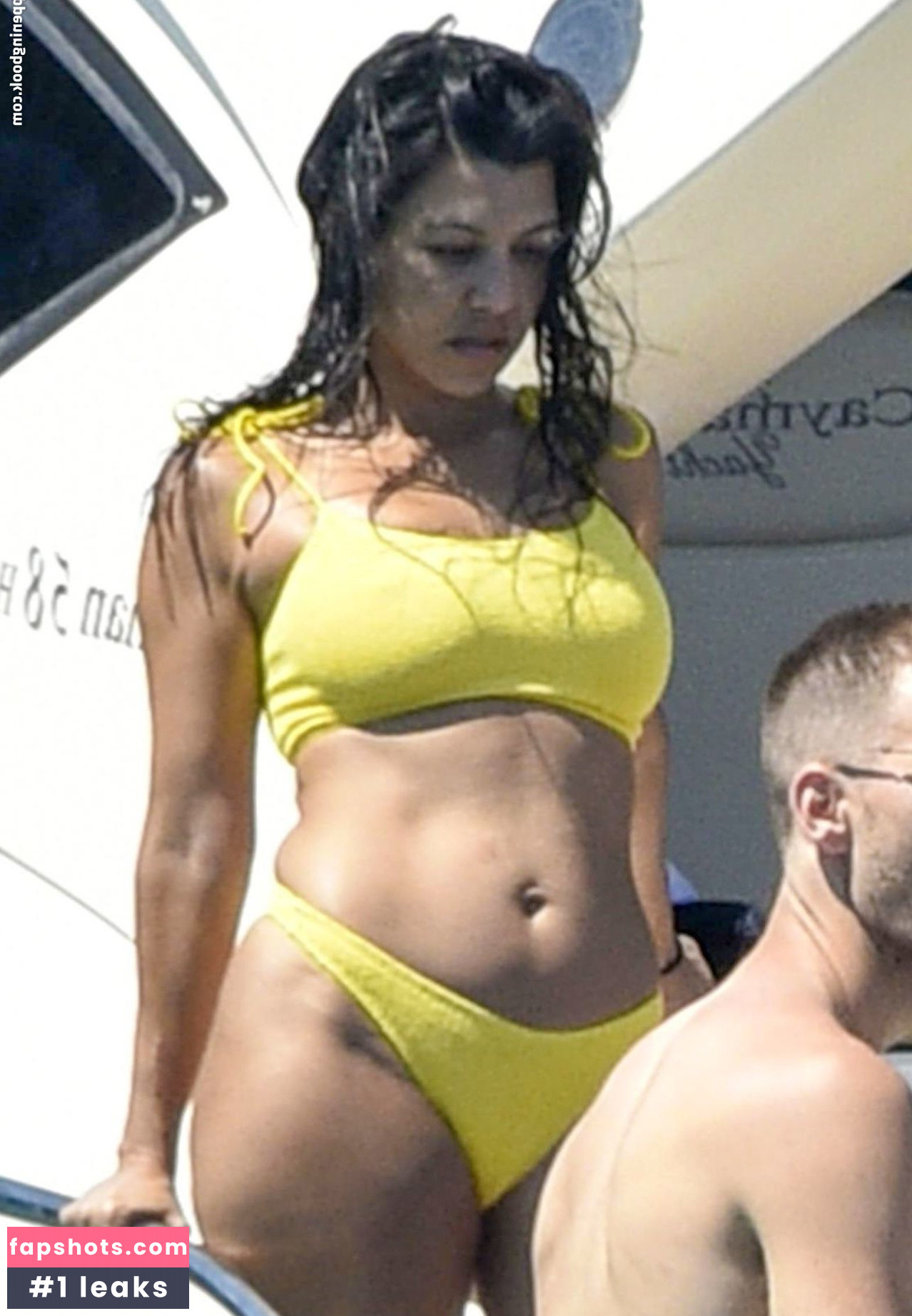 Kourtney Kardashian Nude Leaks OnlyFans Photos #638 - LeakJerk