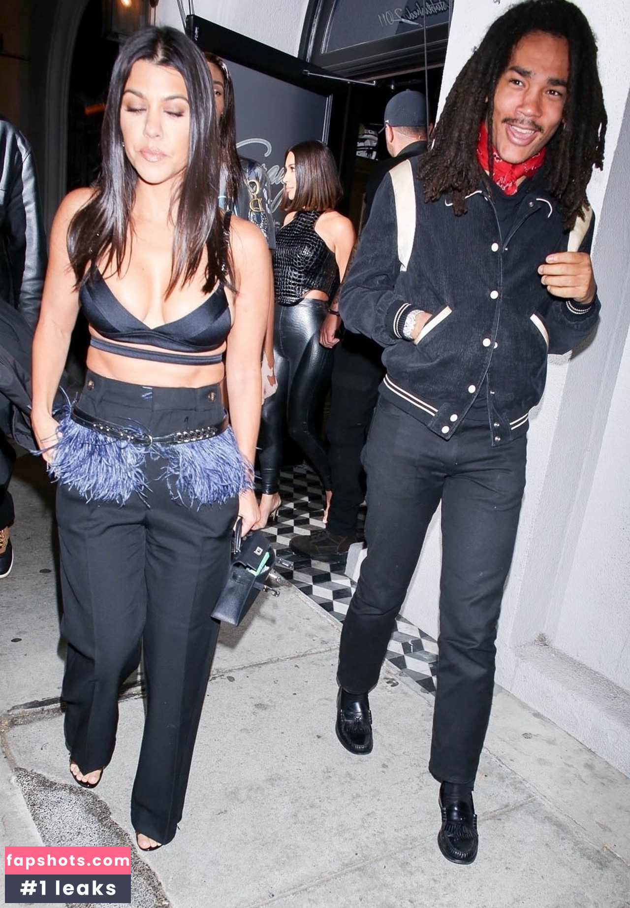 Kourtney Kardashian Nude Leaks OnlyFans Photos #652 - LeakJerk