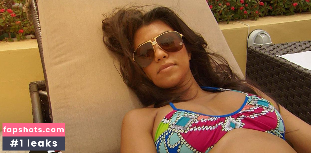 Kourtney Kardashian Nude Leaks OnlyFans Photos #683 - LeakJerk