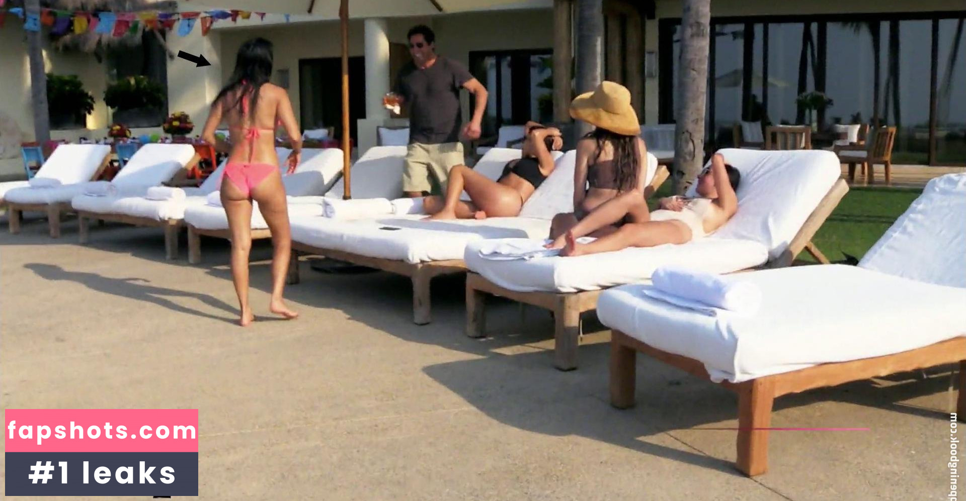 Kourtney Kardashian Nude Leaks OnlyFans Photos #705 - LeakJerk