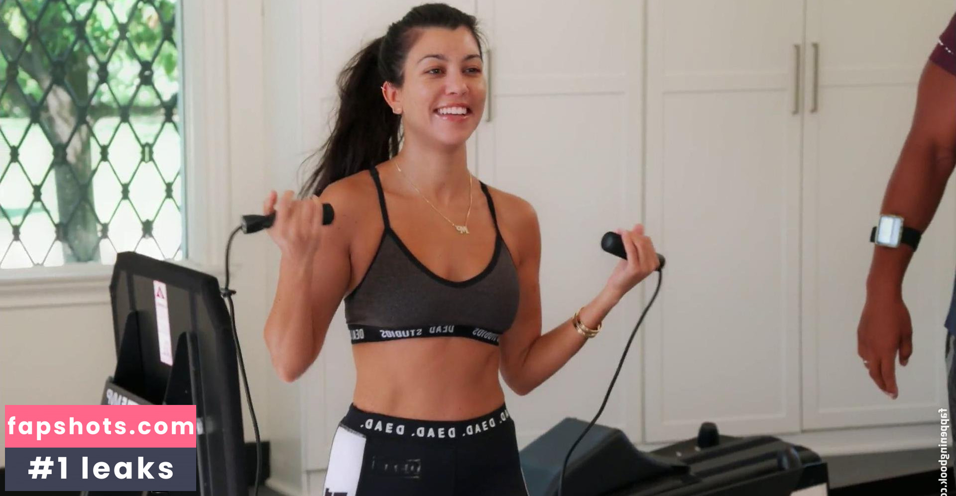 Kourtney Kardashian Nude Leaks OnlyFans Photos #707 - LeakJerk