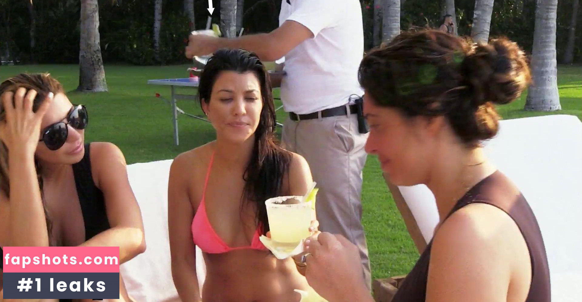 Kourtney Kardashian Nude Leaks OnlyFans Photos #709 - LeakJerk