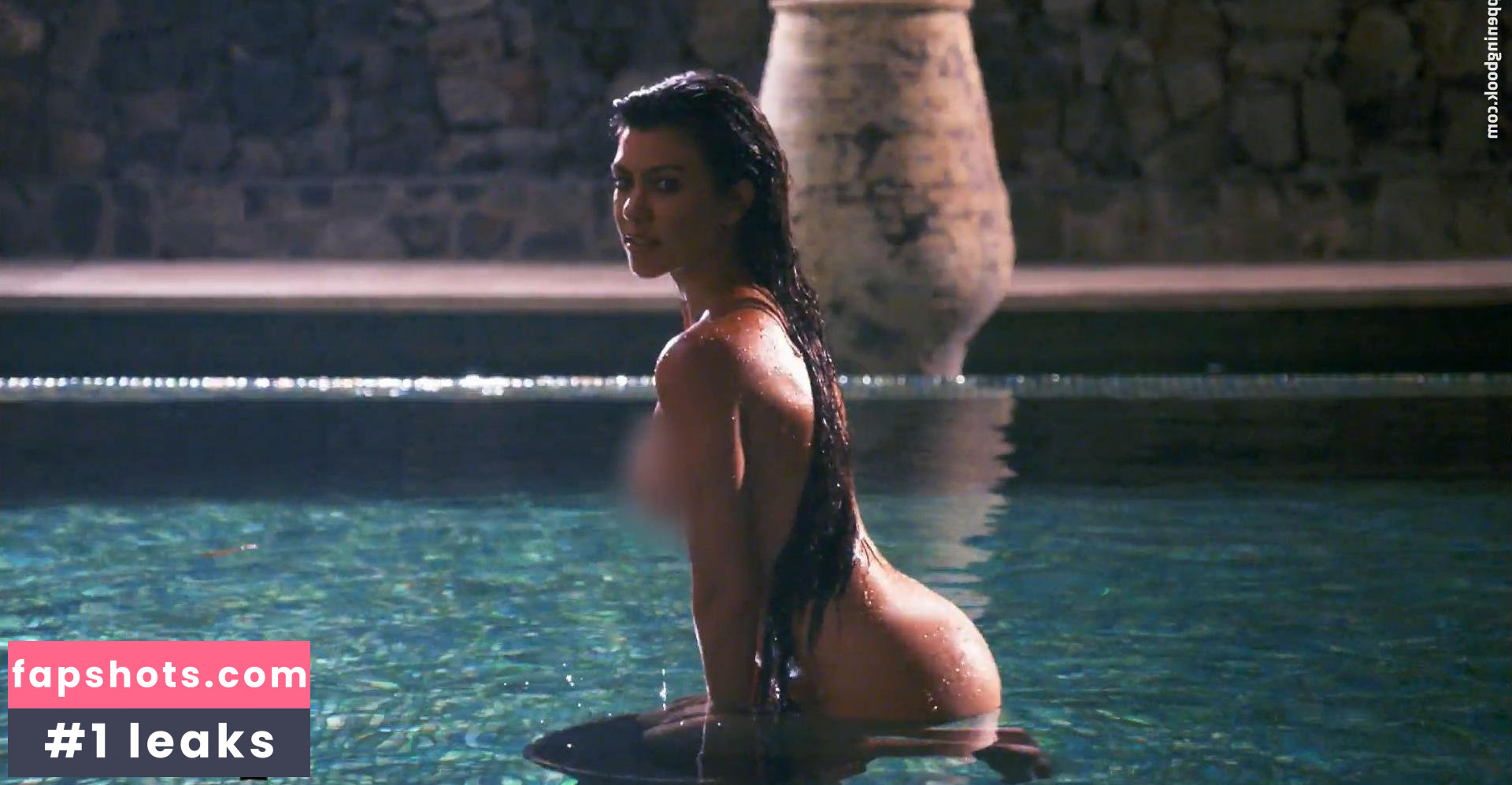 Kourtney Kardashian Nude Leaks OnlyFans Photos #710 - LeakJerk