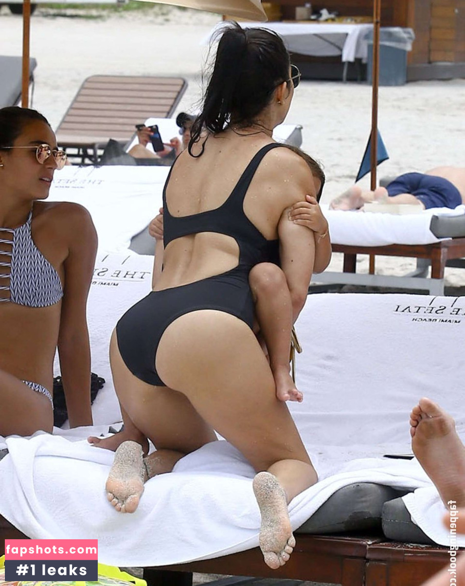 Kourtney Kardashian Nude Leaks OnlyFans Photos #720 - LeakJerk
