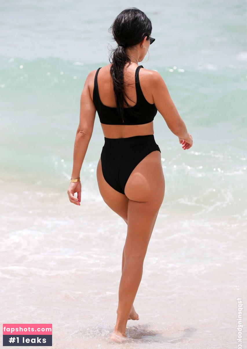 Kourtney Kardashian Nude Leaks OnlyFans Photos #763 - LeakJerk