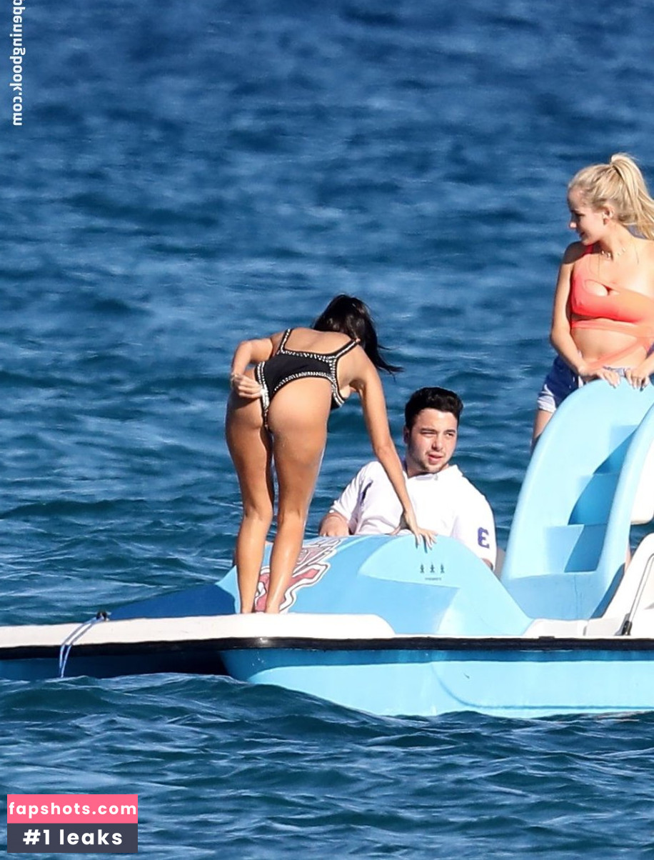 Kourtney Kardashian Nude Leaks OnlyFans Photos #777 - LeakJerk