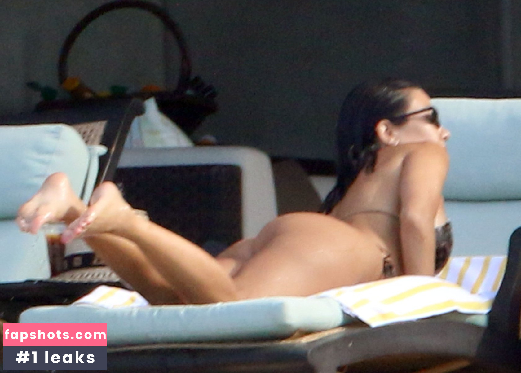 Kourtney Kardashian Nude Leaks OnlyFans Photos #911 - LeakJerk