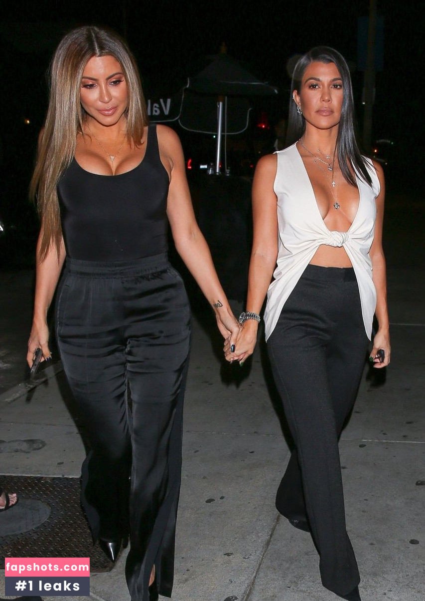 Kourtney Kardashian Nude Leaks OnlyFans Photos #968 - LeakJerk