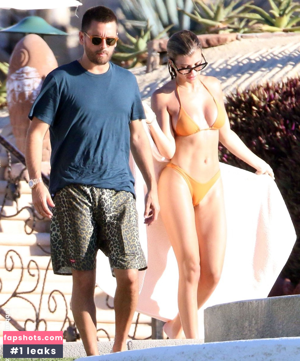 Kourtney Kardashian Nude Leaks OnlyFans Photos #991 - LeakJerk