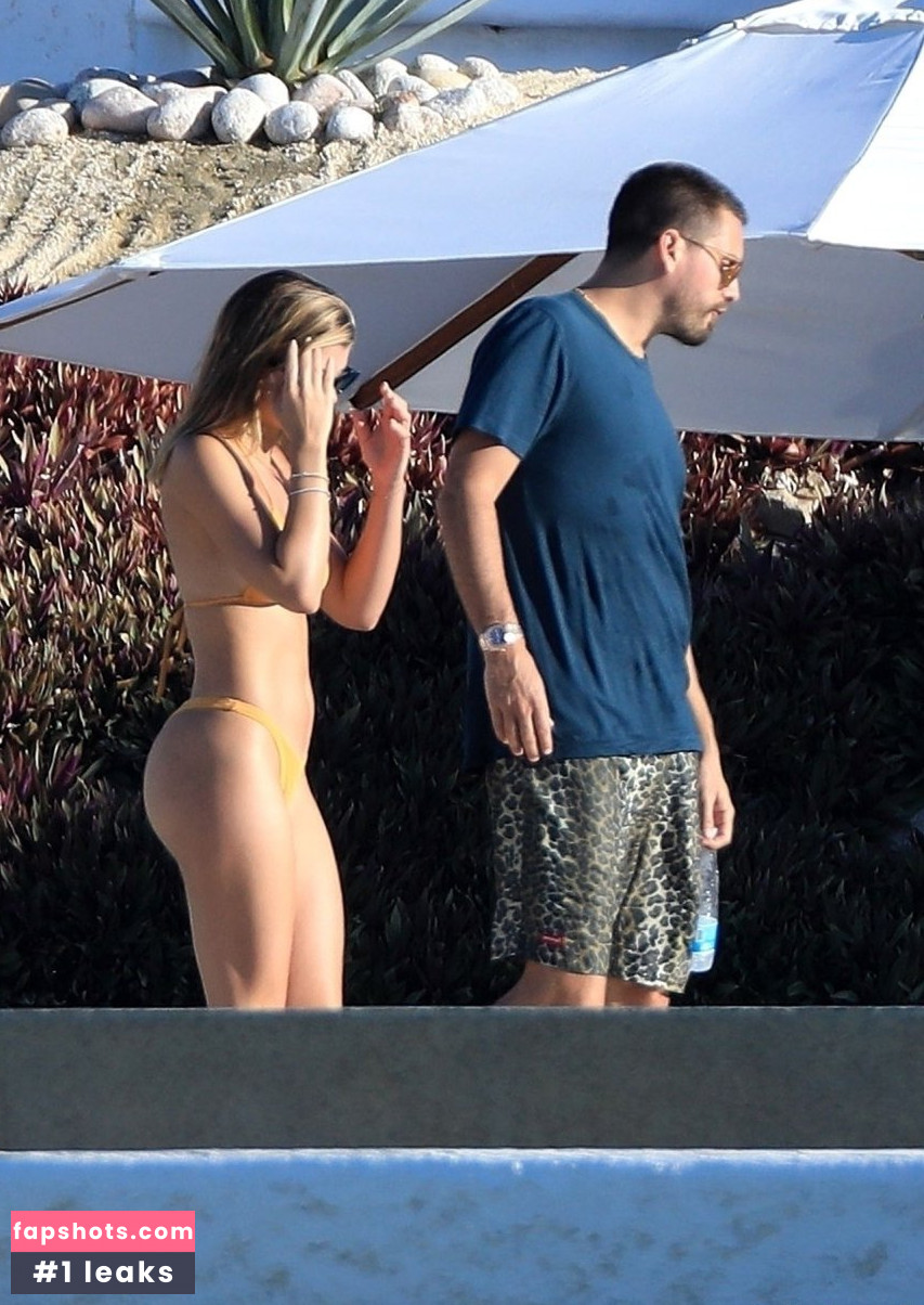 Kourtney Kardashian Nude Leaks OnlyFans Photos #993 - LeakJerk