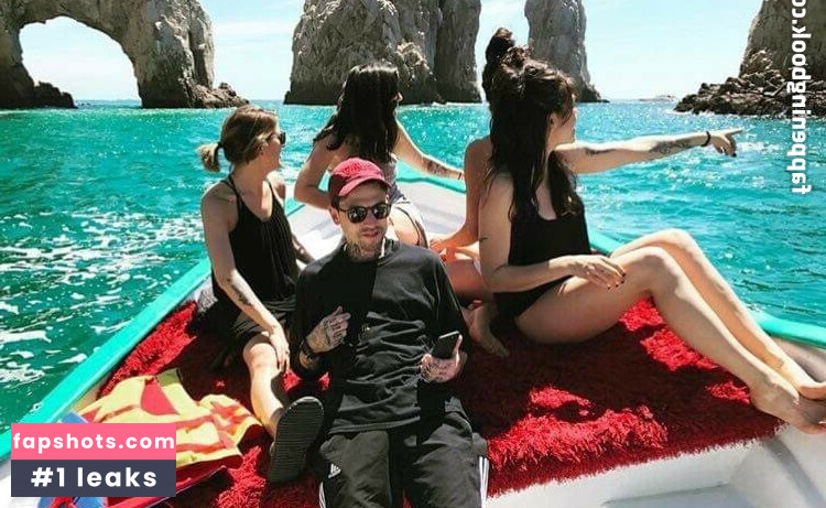 Krewella gallery photo #12