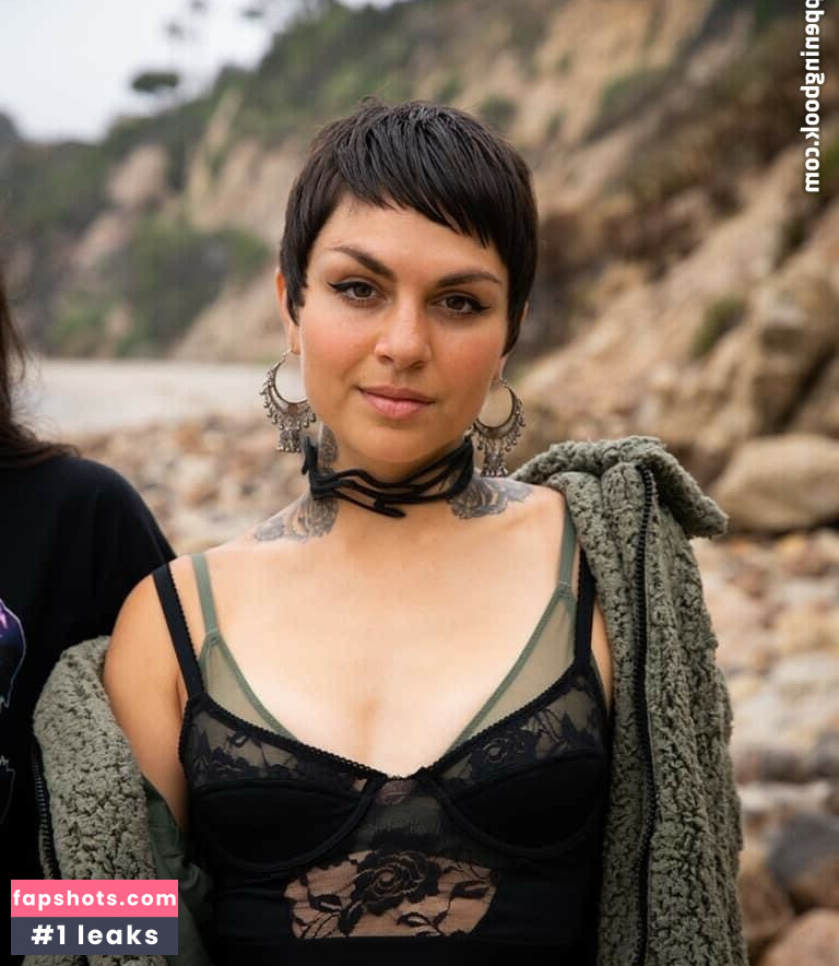 Krewella gallery photo #16