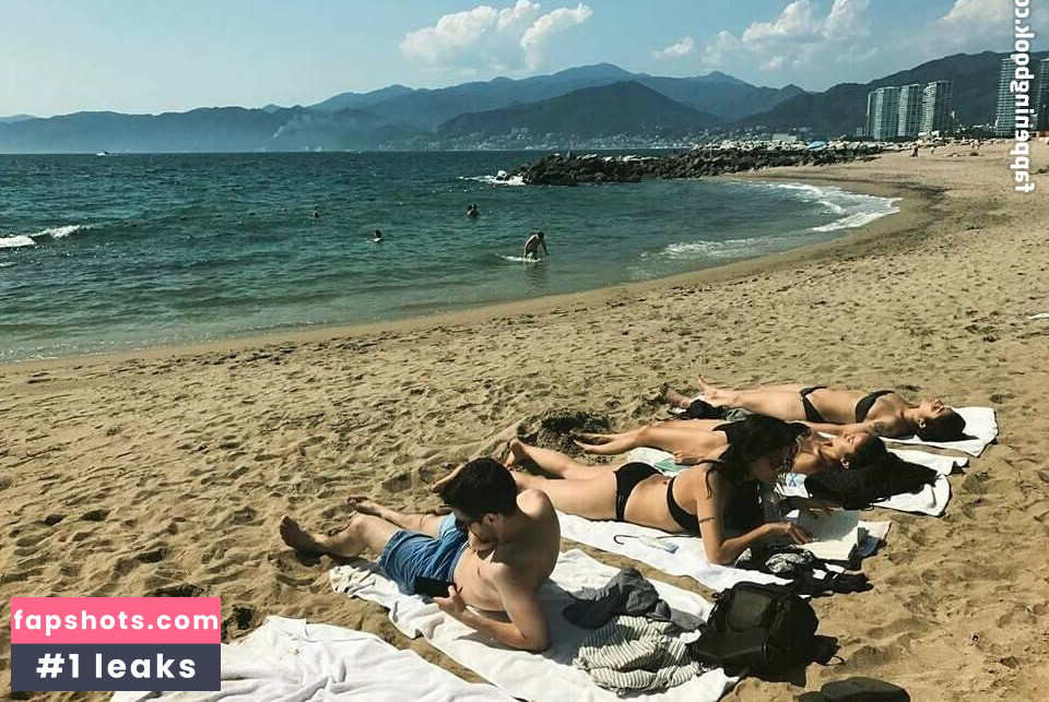 Krewella gallery photo #24