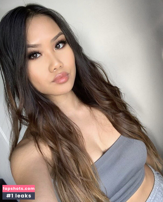 Krisha Soria nude babe gallery