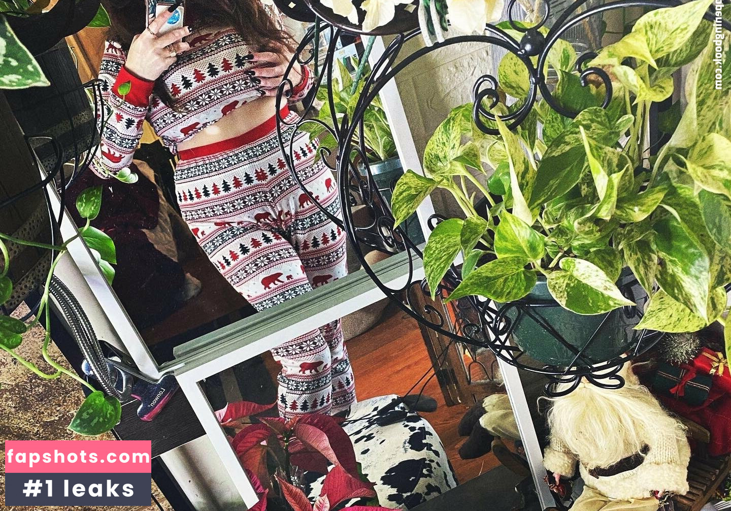 Krisp Lee gallery photo #36