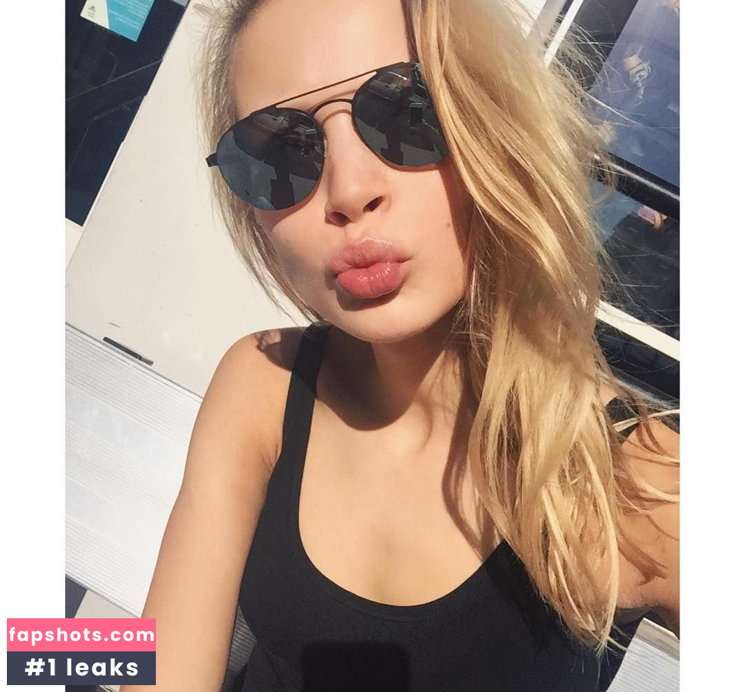 Kriss Evtikhieva gallery photo #51