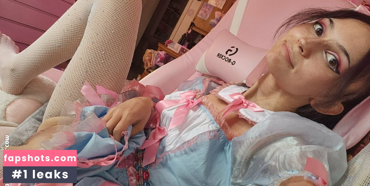 Krissi Pookie gallery photo #18